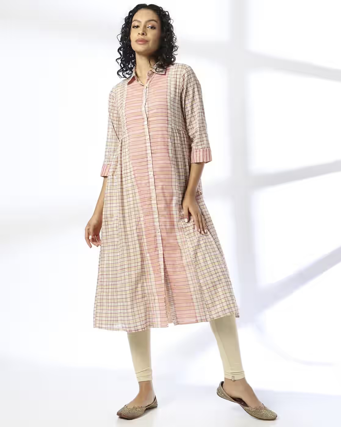 Women Checked A-Line Kurta - AVAASA MIX N' MATCH Off White