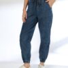 Women Lightly Washed Jogger Jeans - DNMX