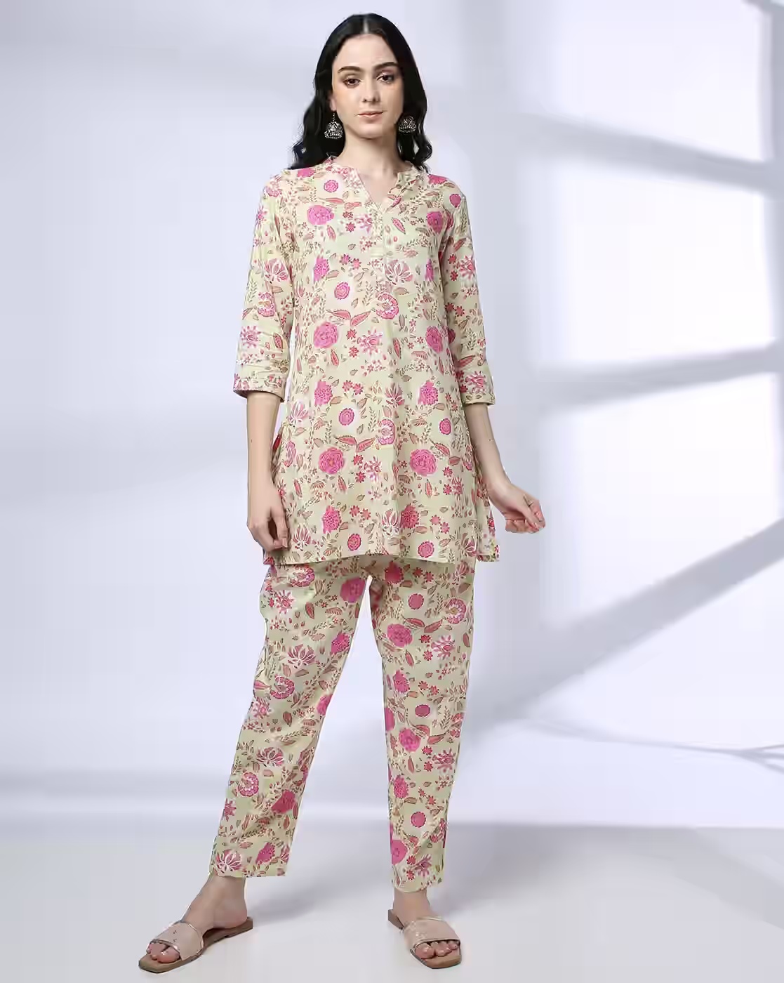 Women Floral Print Kurta & Pants Set - FUSION